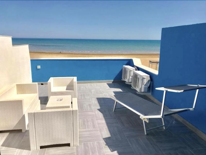 Terrazze Sul Mare Acomodação com café da manhã Pozzallo Exterior foto