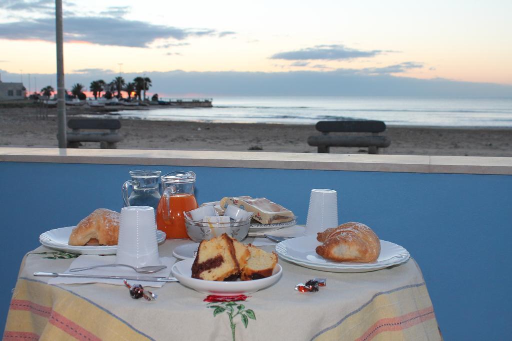 Terrazze Sul Mare Acomodação com café da manhã Pozzallo Exterior foto