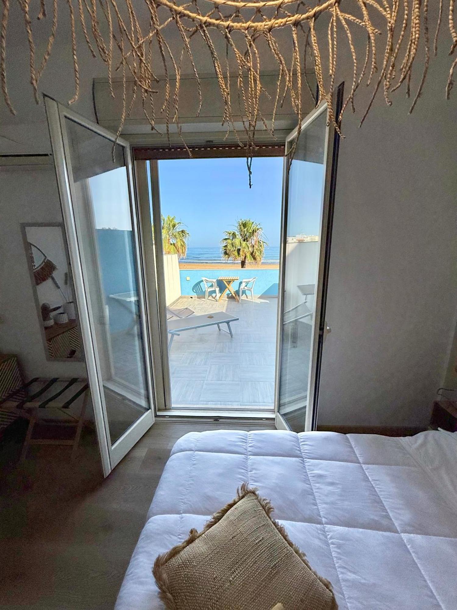 Terrazze Sul Mare Acomodação com café da manhã Pozzallo Exterior foto