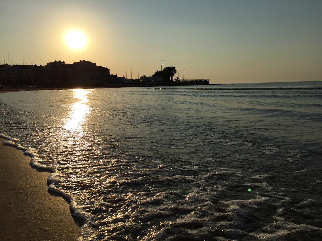Terrazze Sul Mare Acomodação com café da manhã Pozzallo Exterior foto