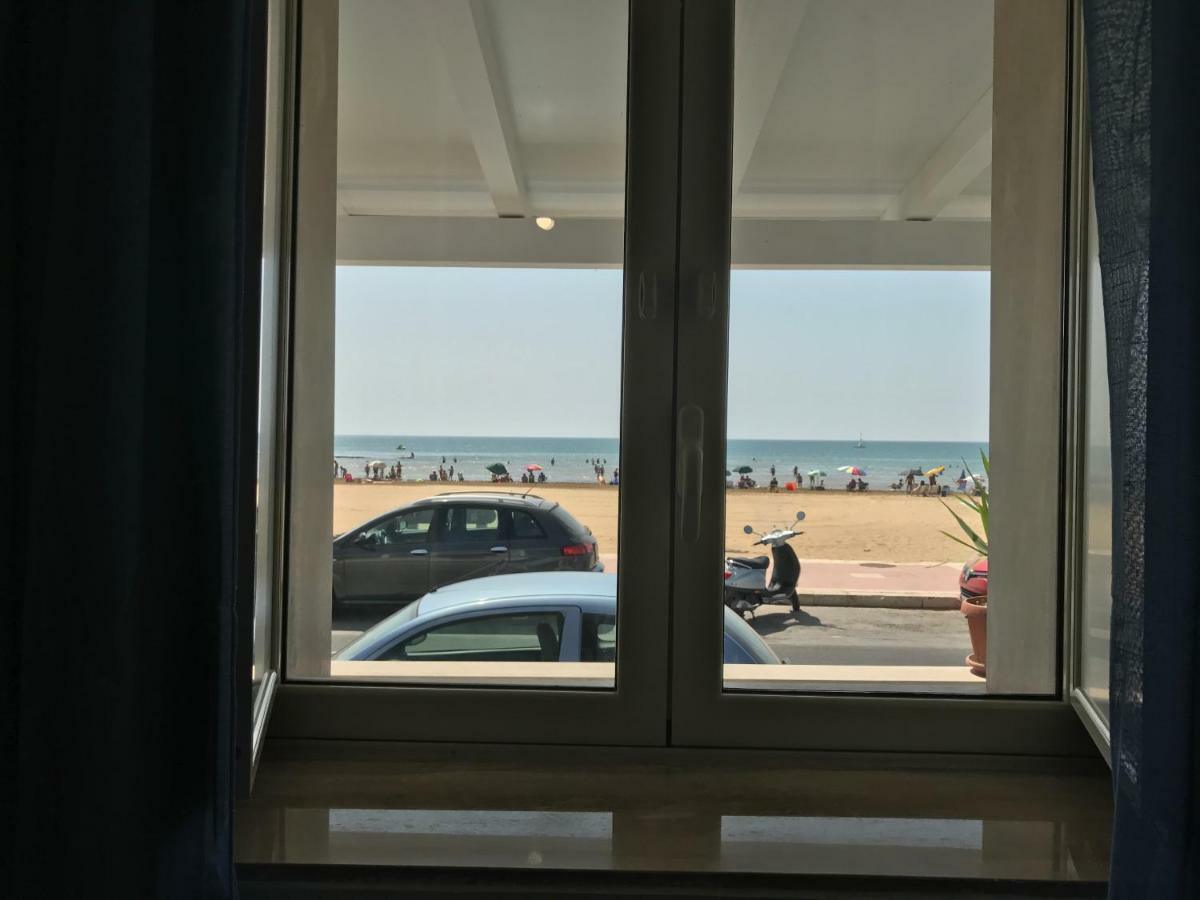 Terrazze Sul Mare Acomodação com café da manhã Pozzallo Exterior foto